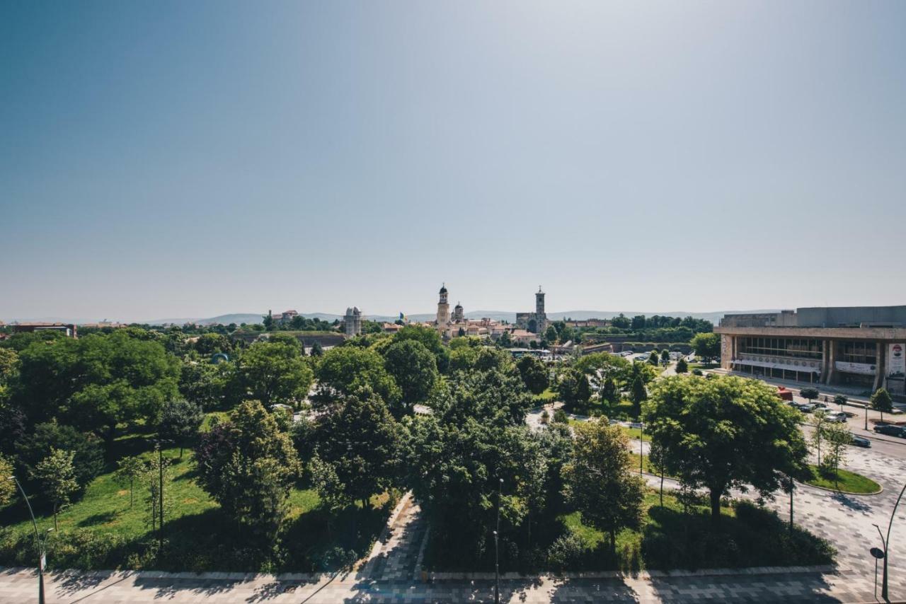 Penthouse Anairam Apartment Alba Iulia Exterior photo
